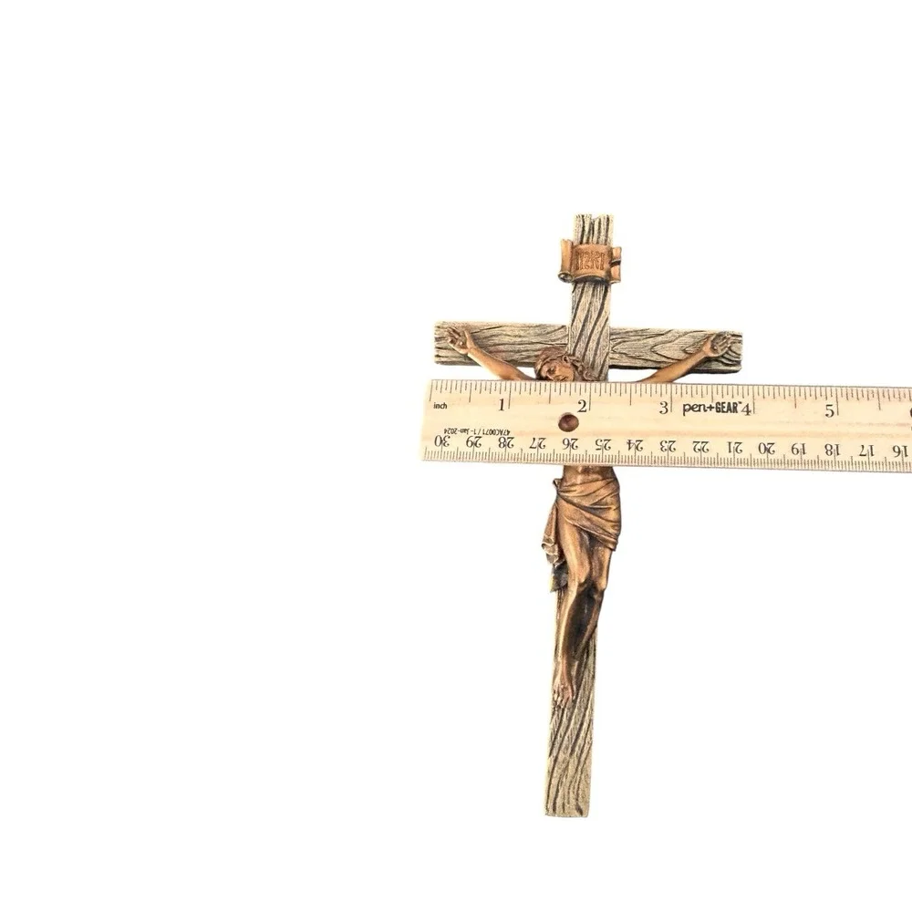 Vintage INRI Hanging Crucifix/Jesus on the Cross resin‎